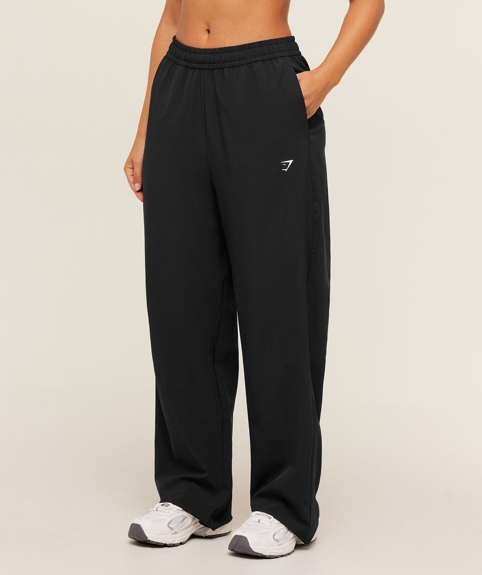 Gymshark Training Everyday Woven Straight Leg Short Pant - GS Black