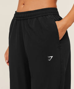Gymshark Training Everyday Woven Straight Leg Short Pant - GS Black