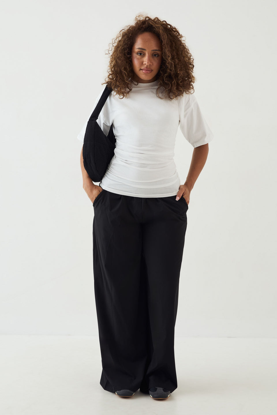 DSGN Studio Ruched Side Cinched Short Sleeve Top
