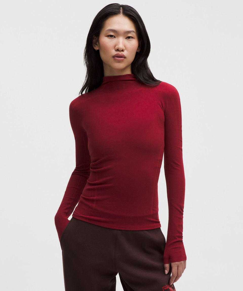 Lululemon Women's Team Canada Women's Seamless Mockneck Base Layer *COC Logo