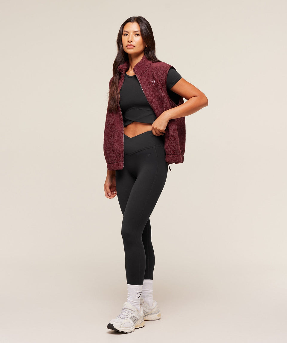 Women's Gymshark Sherpa Gilet Rich Maroon