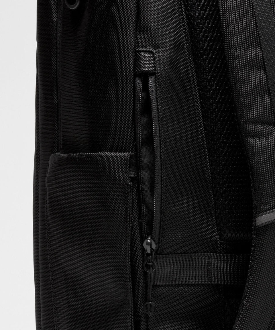 Lululemon Cruiser Travel Backpack 35L