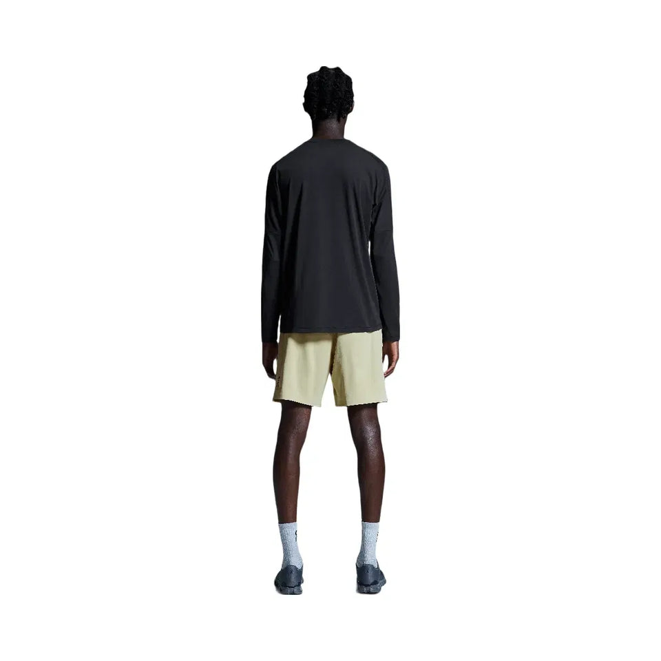 On Focus Long-T Black