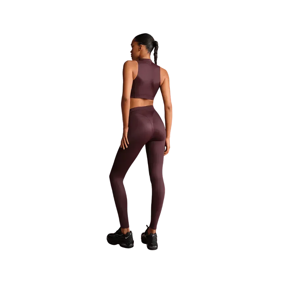 Nike x Skims Shine Women's High-Waisted V-Panel 26" Leggings  CURRANT