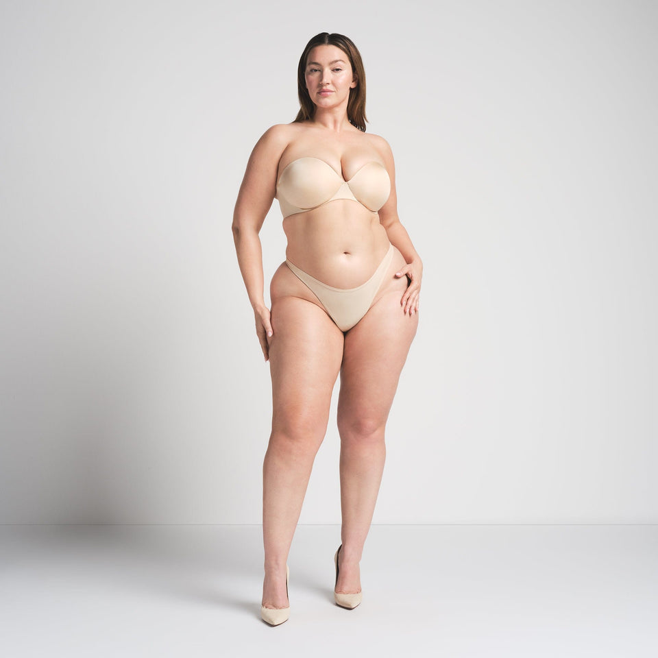 Skims Ultimate Strapless Push-up Bra — Part 2