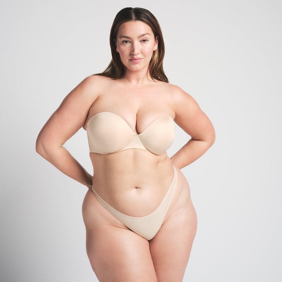 Skims Ultimate Strapless Push-up Bra — Part 2