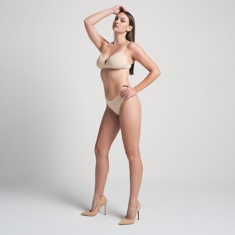 Fits Everybody Crossover Bralette