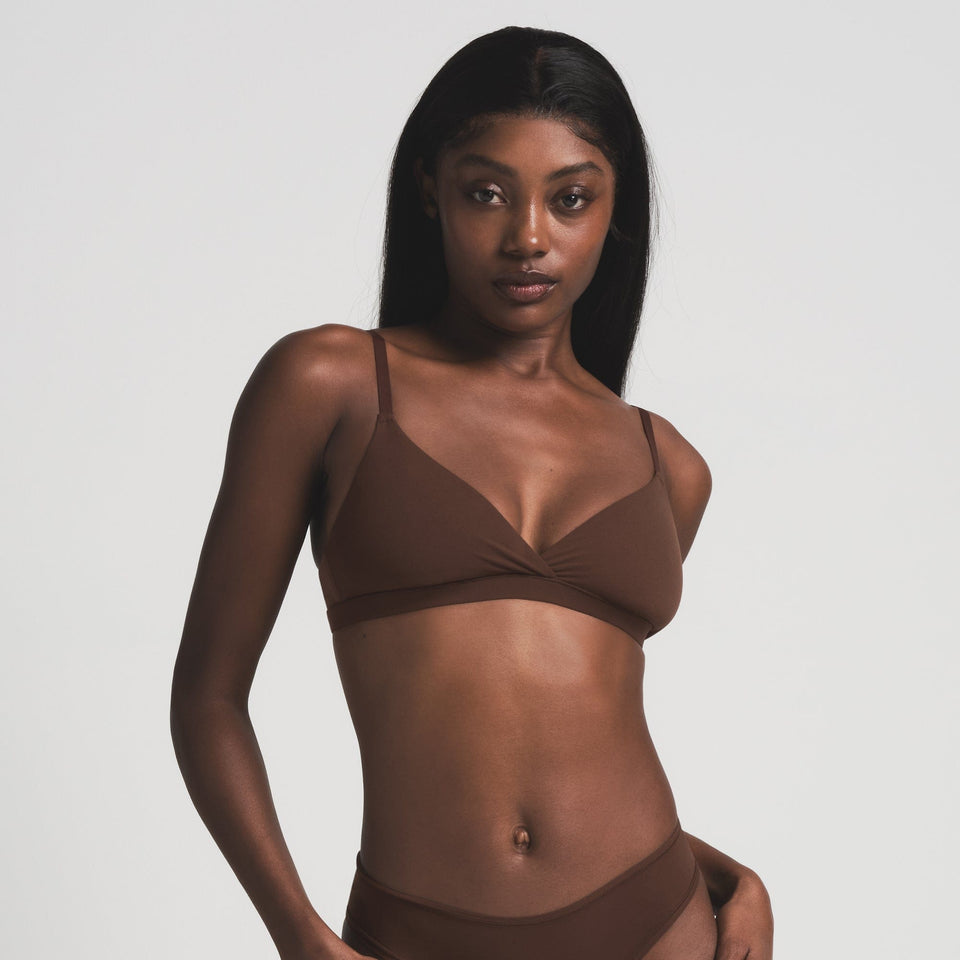 Fits Everybody Crossover Bralette