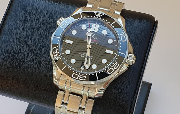 Omega Seamaster Diver 300 Mfull set | from 2026