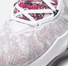 Nike LEBRON 19 { WHITE / UNIVERSITY RED