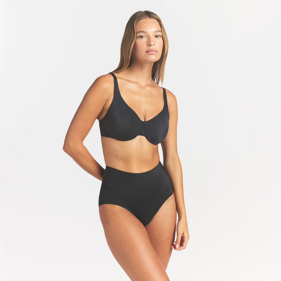Smoothing Intimates High-waisted Brief