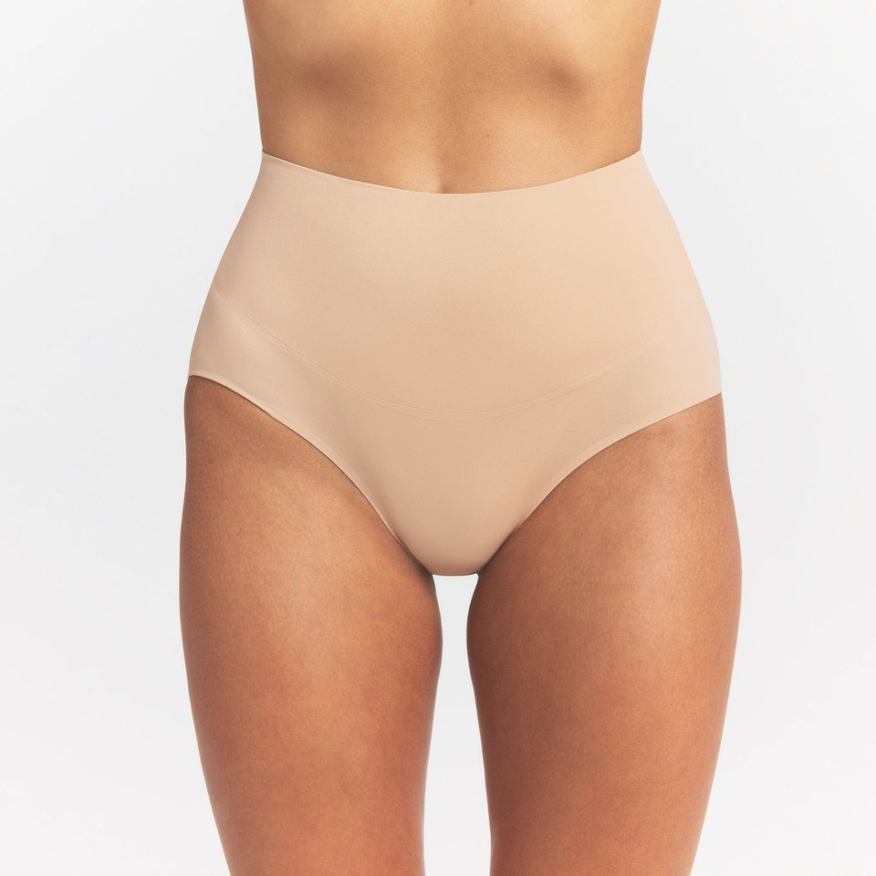 Smoothing Intimates High-waisted Brief