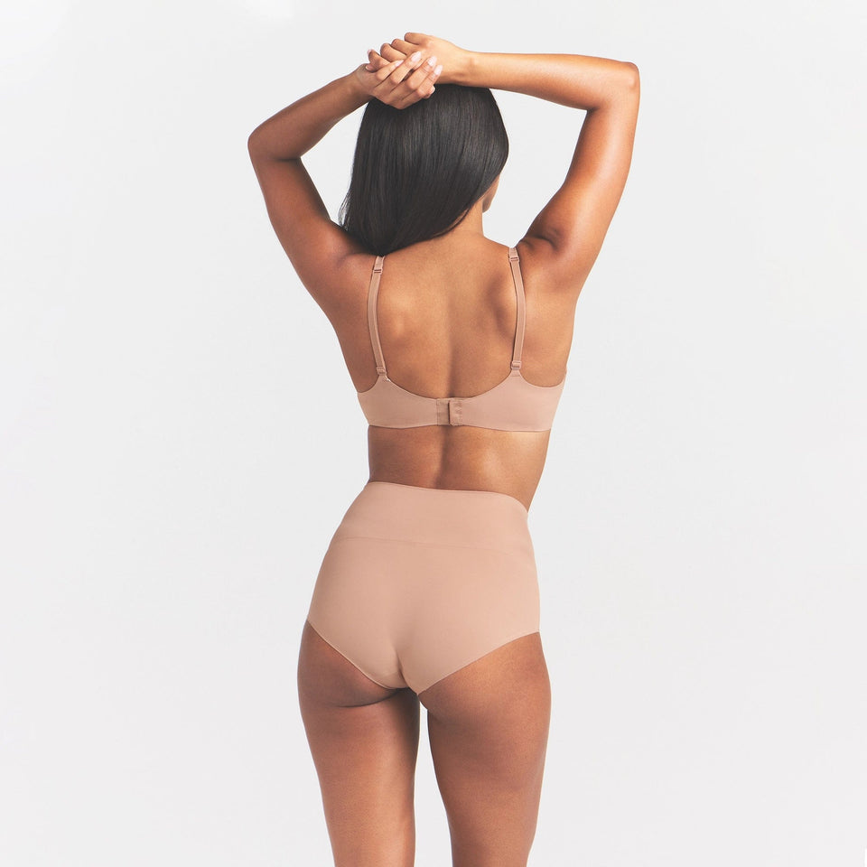 Smoothing Intimates High-waisted Brief