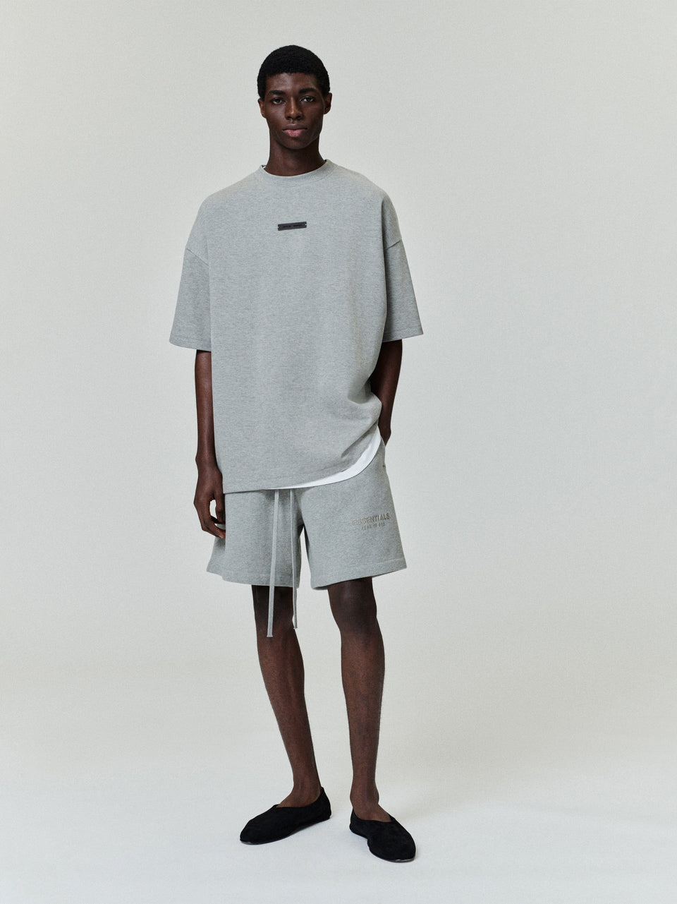 Fear of God Essentials Classic Fleece Sweatshort Concrete Heather