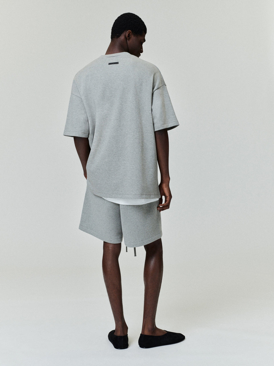 Fear of God Essentials Classic Fleece Sweatshort Concrete Heather