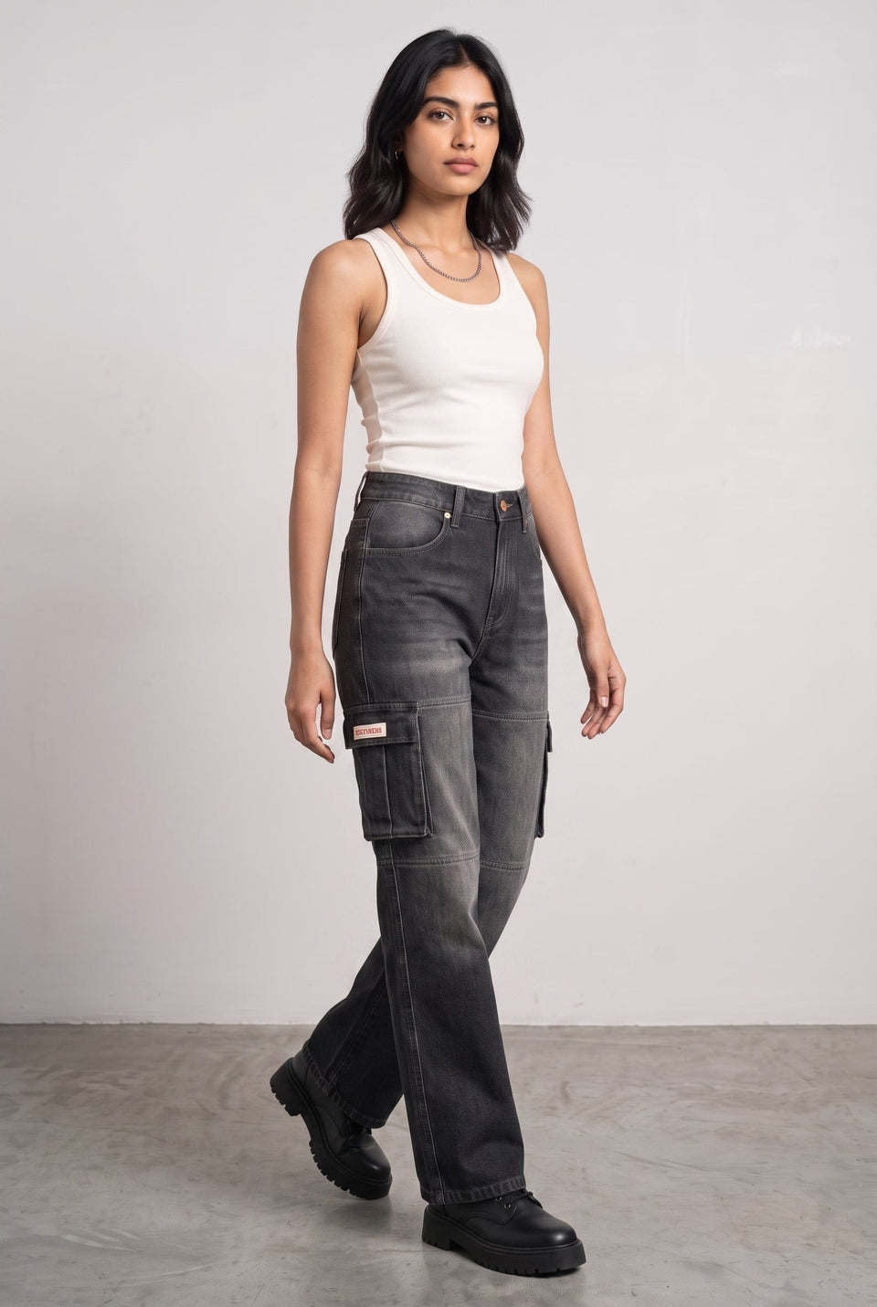 CARBON BLACK DENIM WOMEN'S CARGO