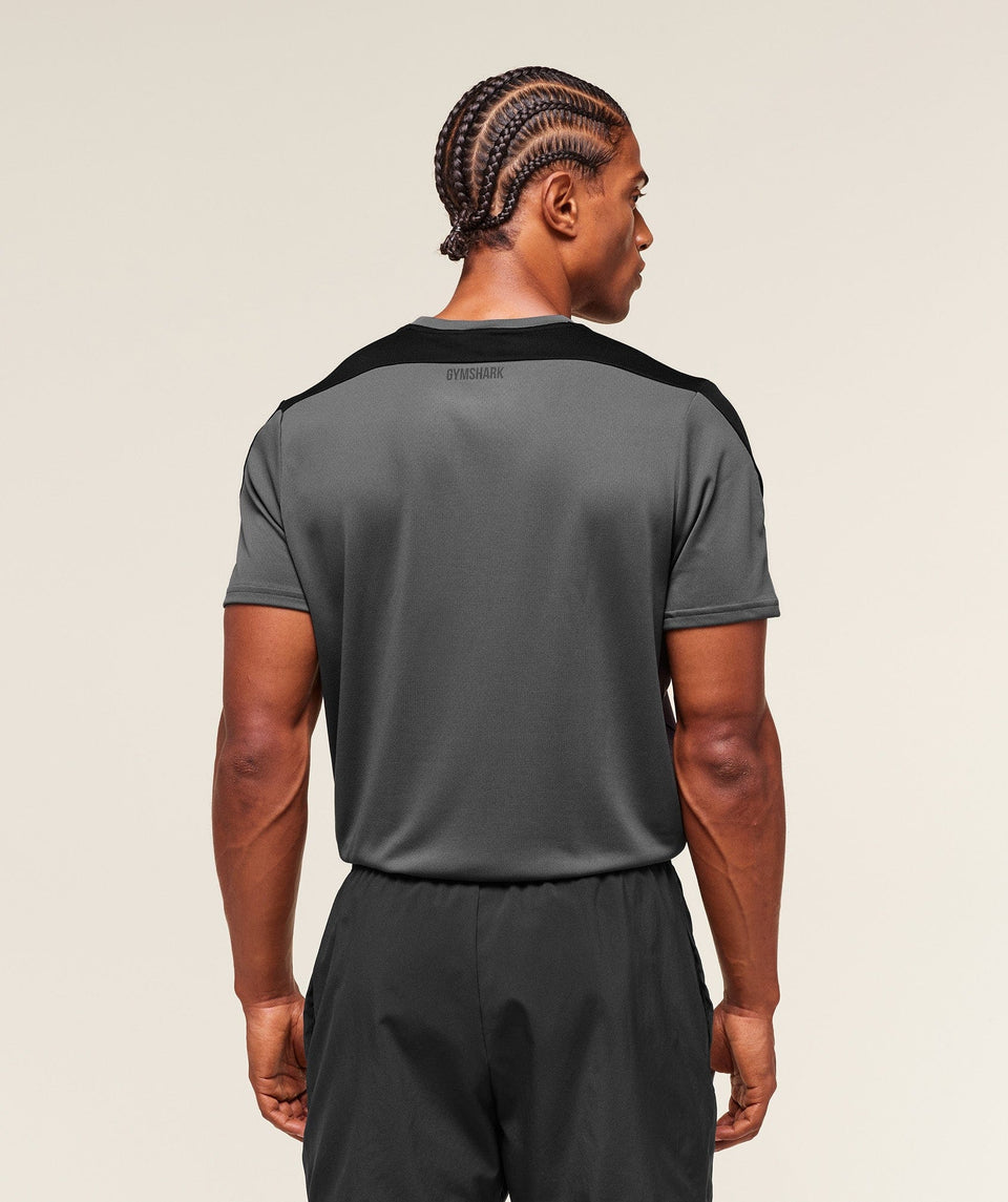 Gymshark Arrival Block T-Shirt - Dark Grey