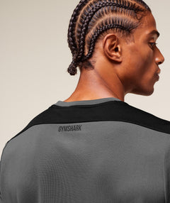Gymshark Arrival Block T-Shirt - Dark Grey