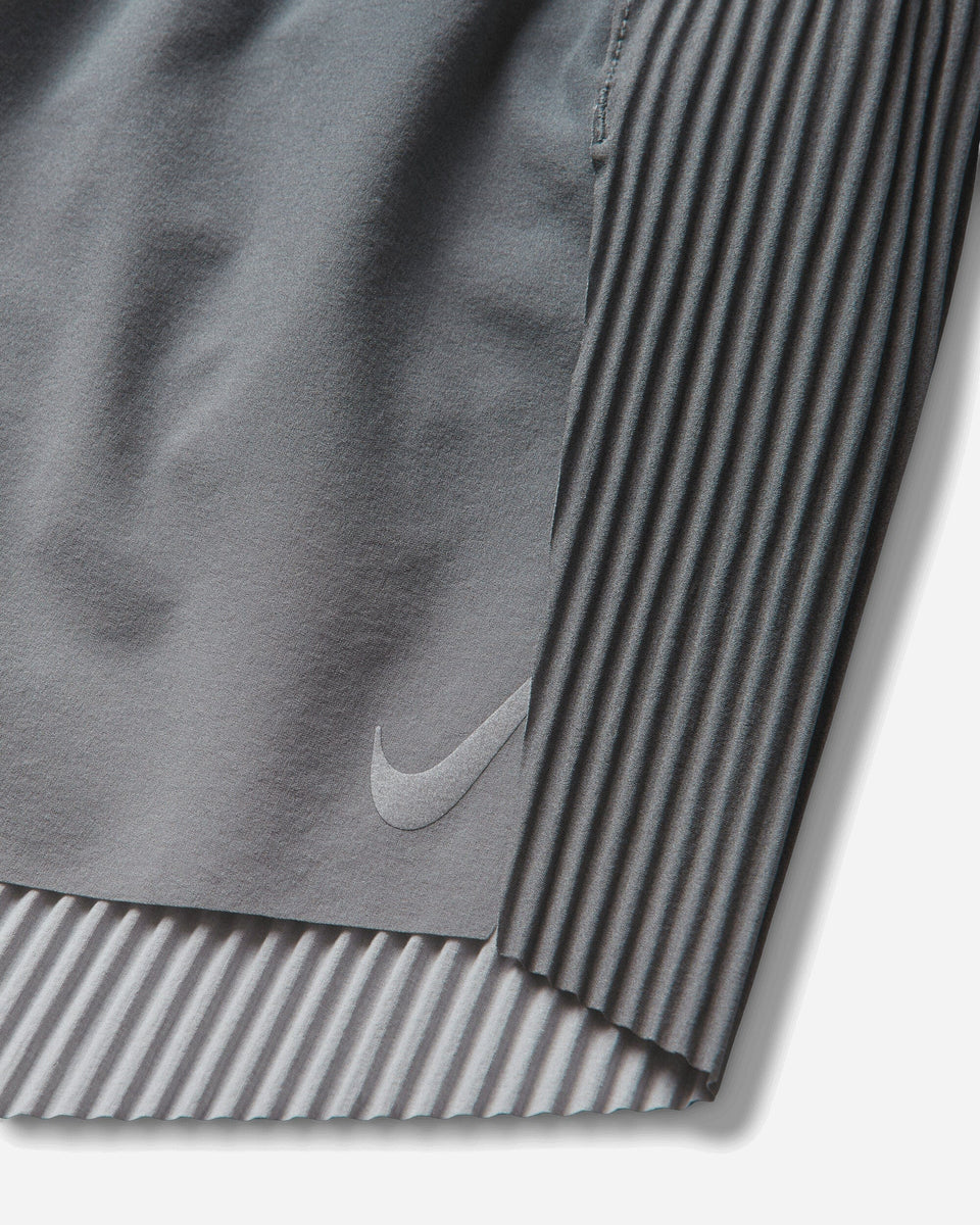 Nike Women's Isamaya Ffrench Dri-FIT ADV Running Shorts Smoke Grey / Pure Platinum