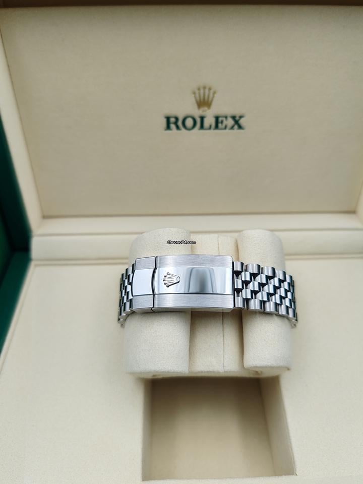 Rolex | Datejust | Rolex Datejust 36 126200 Blue Dial Jubilee New 2025 Full Set | Steel | 36 mm | Steel | Blue | Automatic