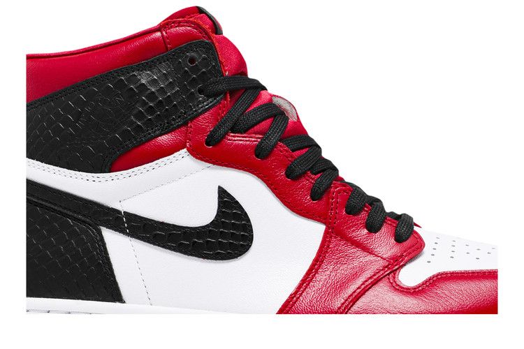Wmns Air Jordan 1 Retro High Og Satin Red