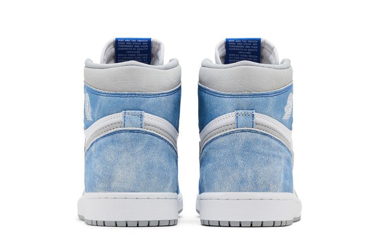 Air Jordan 1 Retro High OG Hyper Royal