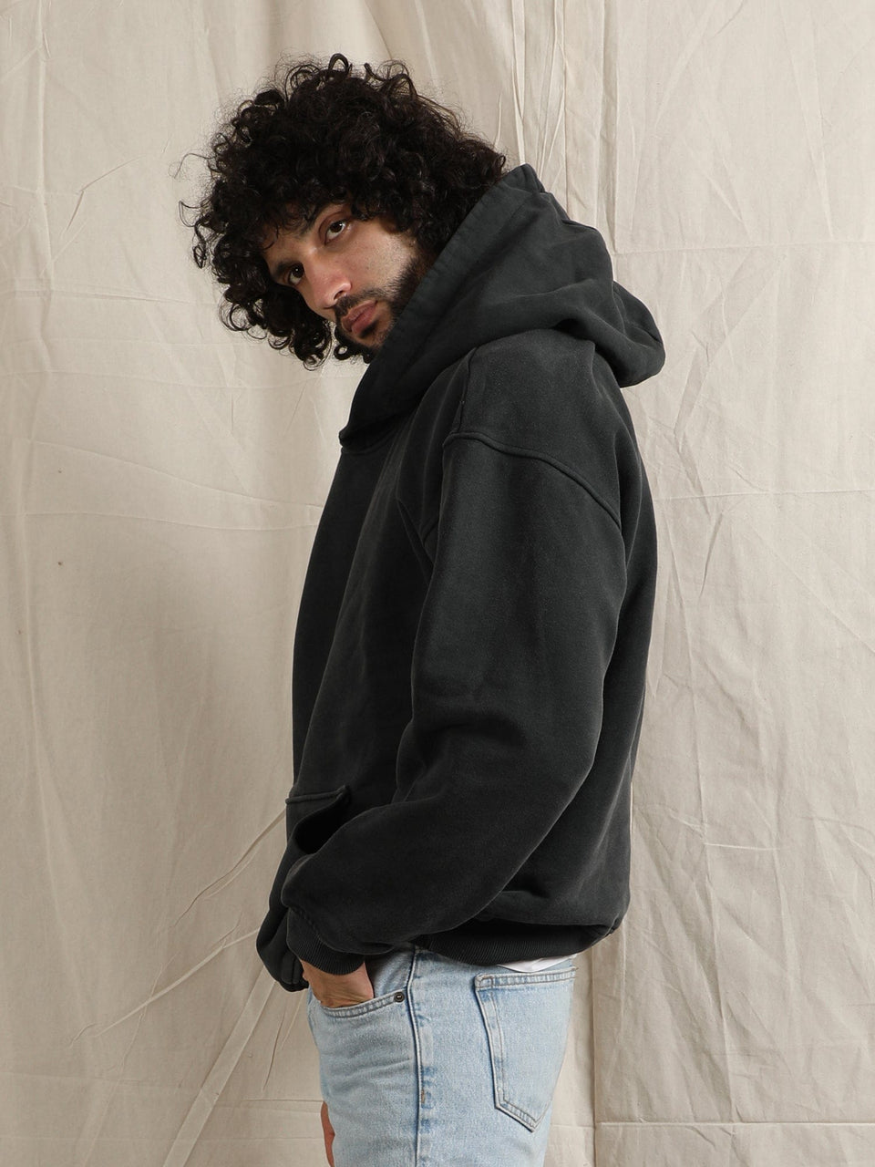 GREY AREA OVERDYED HEAVY WEIGHT HOODIE (BLACK)