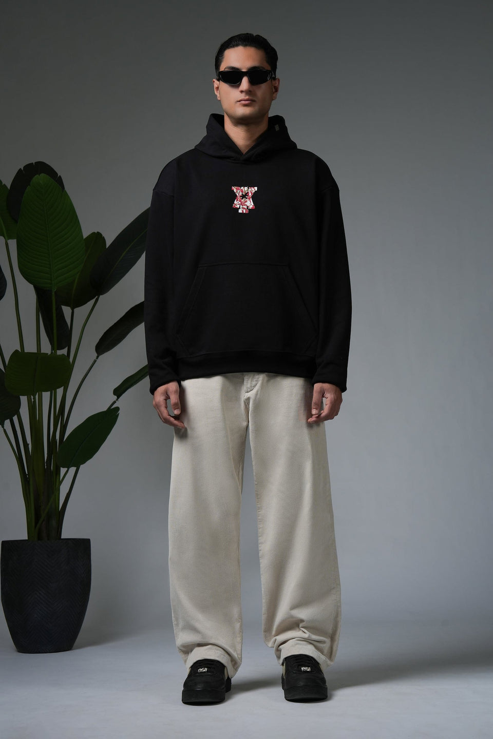 Y*all STUDIO HOURS - HOODIE