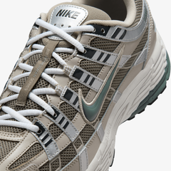 NIKE P-6000 { CREAM II/CLAY GREEN-ANTHRACITE