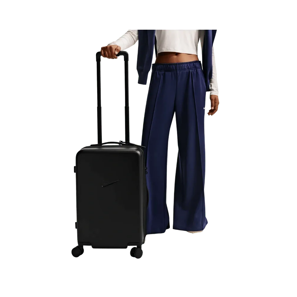 Nike Carry-On Luggage 22" Hardshell (52L)