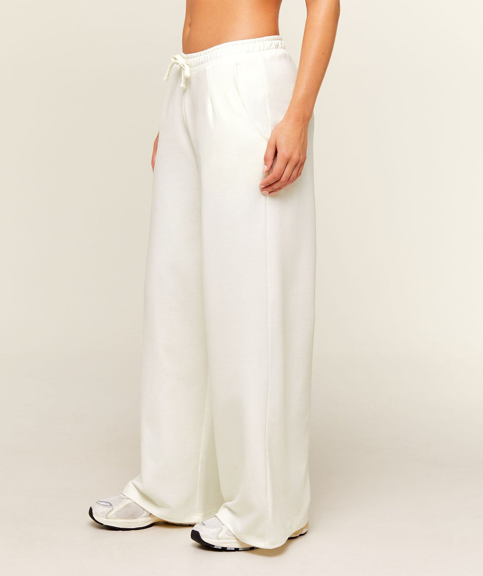 Women's Gymshark Lightweight Wide Leg Pants Regular Black