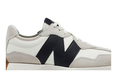 New Balance Wmns 327 'Moonbeam Outerspace'