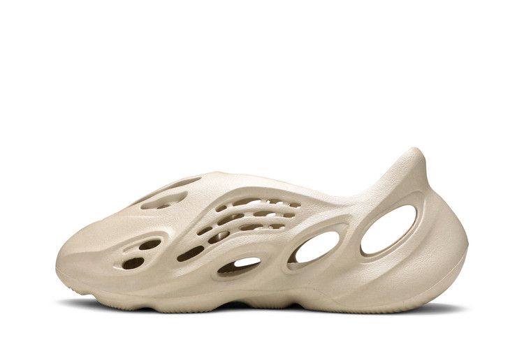 Yeezy Foam Runner Sand