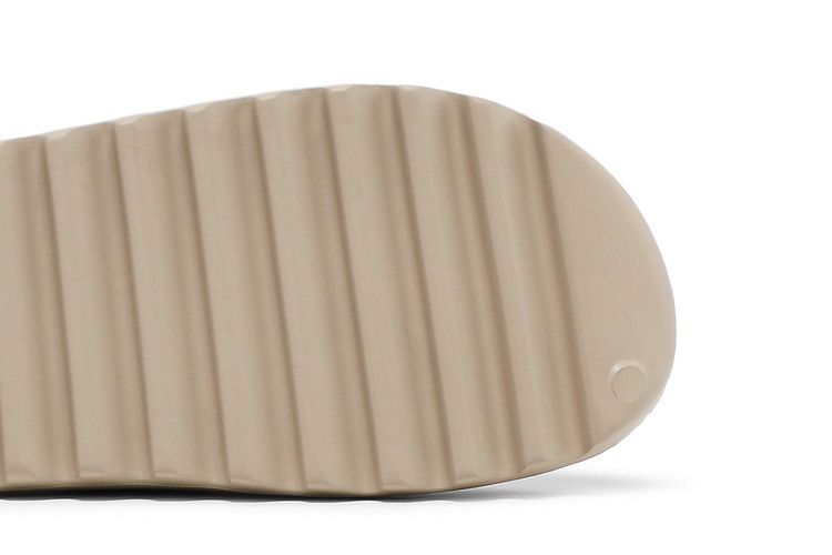 Yeezy Slide Pure