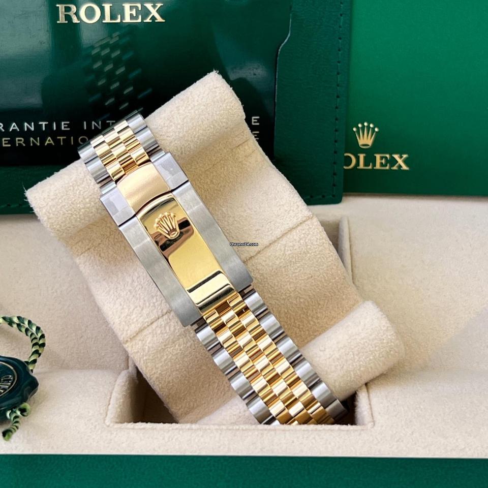 Rolex | Datejust | Rolex 126333 Champagne Diamond Dial 41mm | Gold/Steel | 41mm mm | Gold/Steel | Gold | Automatic