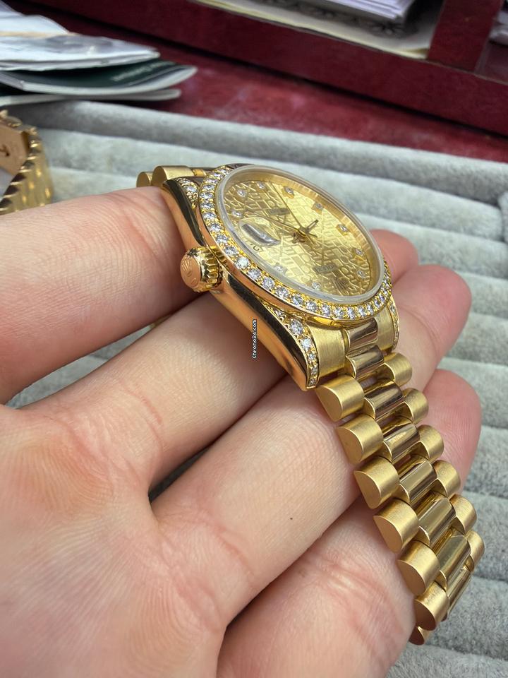 Rolex | Day-Date | 18138 | Yellow gold | 31 mm | Yellow gold | Champagne | Automatic