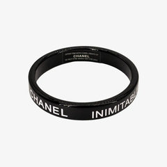 JW782 - CHANEL Black Acrylic Rouge Coco Shine Bracelet