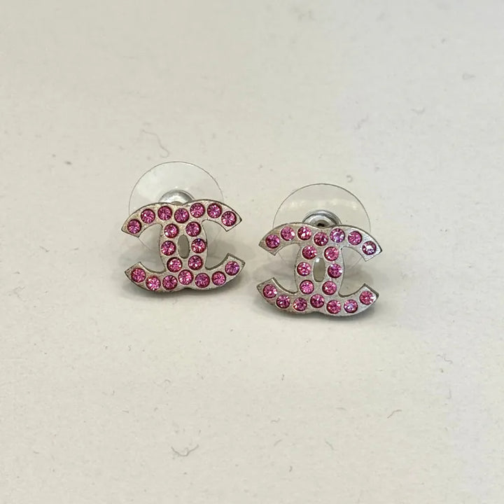 RE132 - CHANEL Matte Silver Pink Crystal CC Logo Earrings