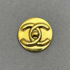 JW944 - CHANEL Vintage CC Logo Round Pin Gold Brooch