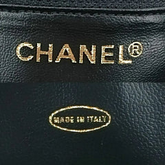 JR289 - CHANEL Vintage Black Caviar Leather Chevron Cosmetic Bag