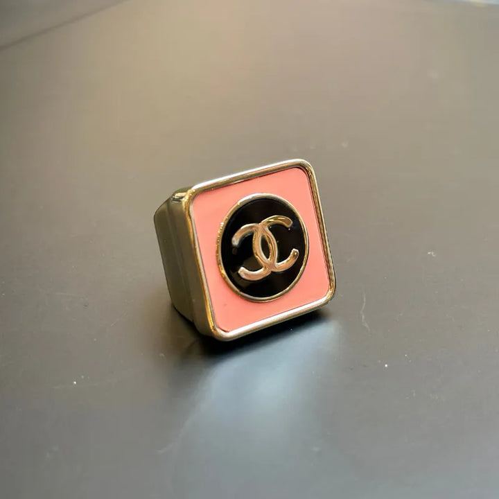 JW692 - CHANEL Metal Enamel CC Square Ring 53 Black Pink Gold