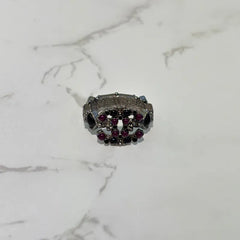 JX404 - CHANEL CC Logo Black / Purple Studs Silver Ring