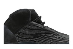 Yeezy Quantum Onyx