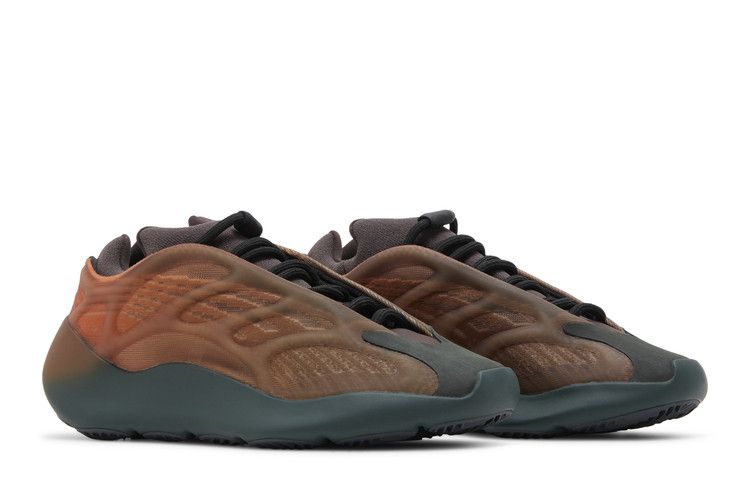 Yeezy 700 V3 Brown Fade
