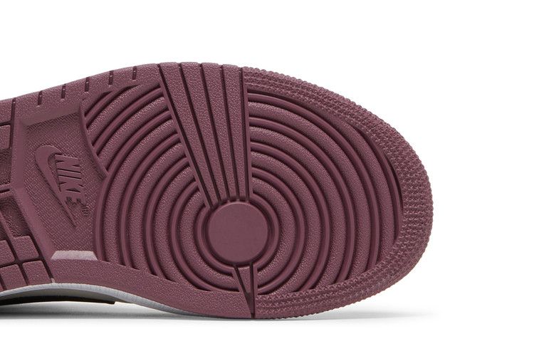 Jordan 1 Mid Berry Pink