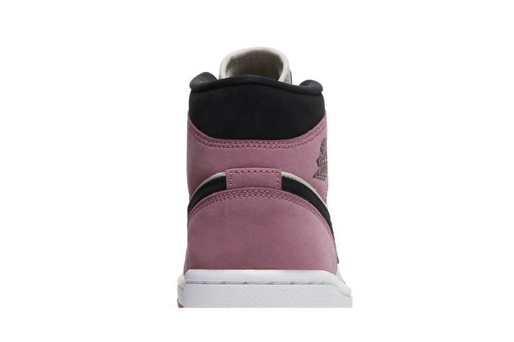 Jordan 1 Mid Berry Pink