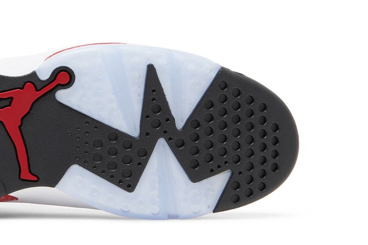 Air Jordan 6 Retro Red Oreo