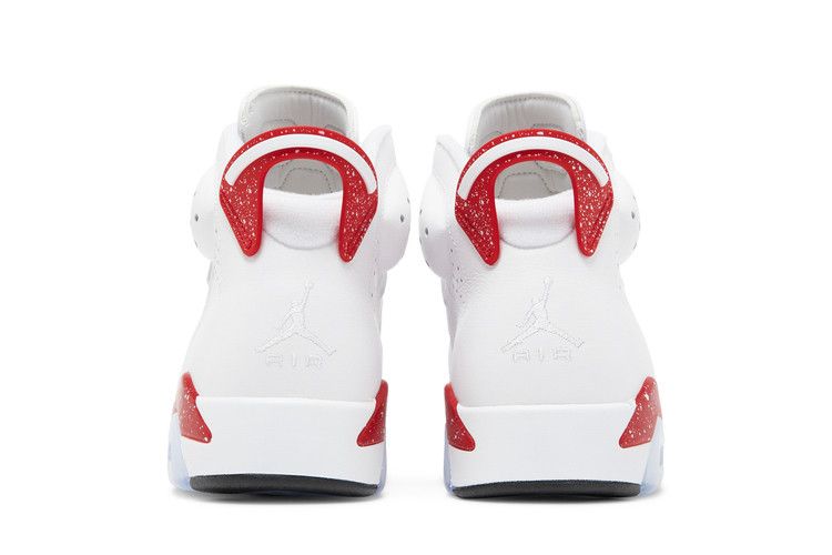 Air Jordan 6 Retro Red Oreo