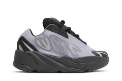 Yeezy Boost 700 Mnvn Geode
