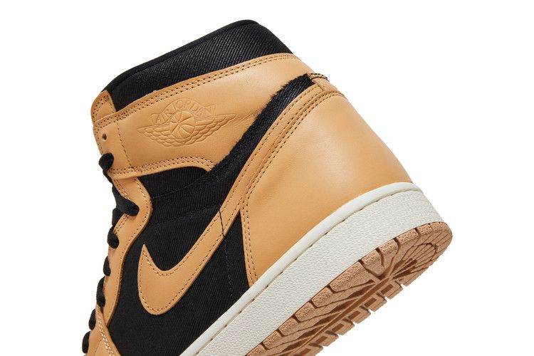 Air Jordan 1 Retro High OG Heirloom